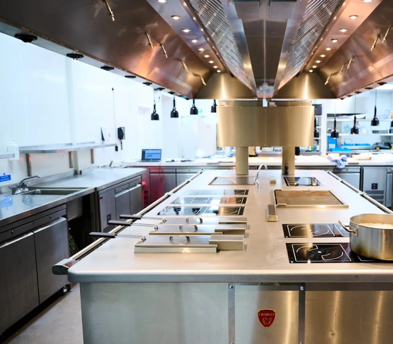 Professional Kitchen Installation